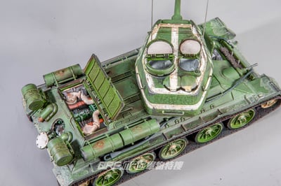 FOV 1/32 二戰蘇聯 T34/85 中戰車 第九坦克師塗裝版10