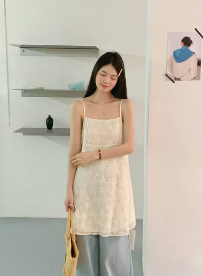 立體網紗花朵短洋裝吊帶裙2