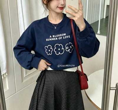 澎袖小花短版tee上衣7
