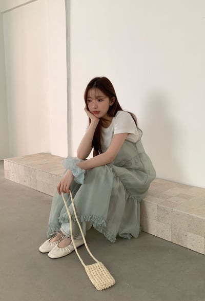可愛木耳邊紗裙吊帶洋裝6