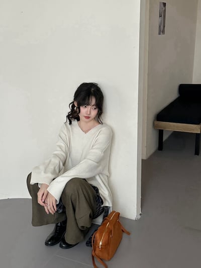 ★限時優惠｜至11/2★超好搭中長款側開衩V領毛衣5