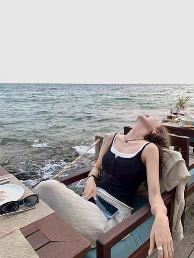 BRATOP-假兩件鈕扣立體胸墊罩杯上衣背心8