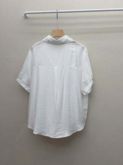 翻領排扣短袖襯衫7