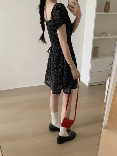 公主袖花花短洋裝10