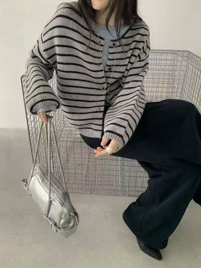 撞色條紋排扣針織外套上衣4