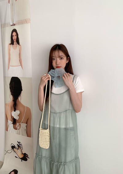 可愛木耳邊紗裙吊帶洋裝7