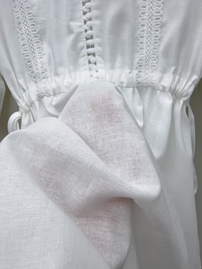 刺繡V領度假連身裙洋裝10