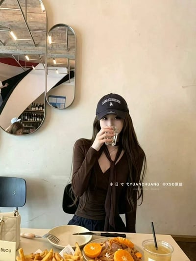 V領網紗修身上衣(配飄帶)4