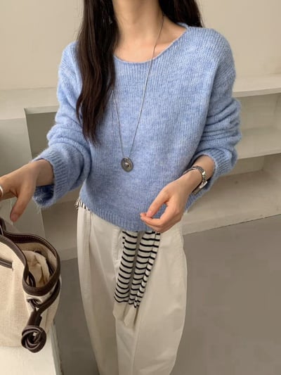 大圓領慵懶短版毛衣上衣3