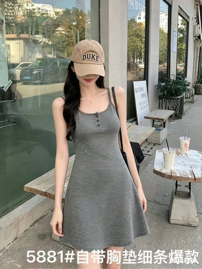 條紋吊帶bra帶胸墊短洋裝2