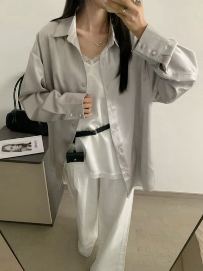緞面光澤包釦長袖襯衫1