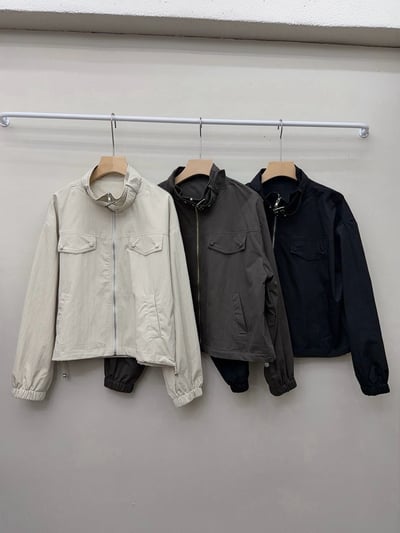 立領扣帶寬鬆短版拉鍊外套9
