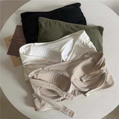 『買一送一』【冰絲涼感】平口冰絲防滑美背乳膠胸墊背心1