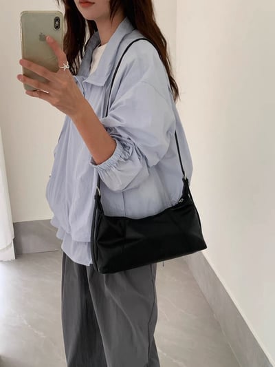 質感軟皮百搭兩用手提斜背包(附長短雙肩帶)9