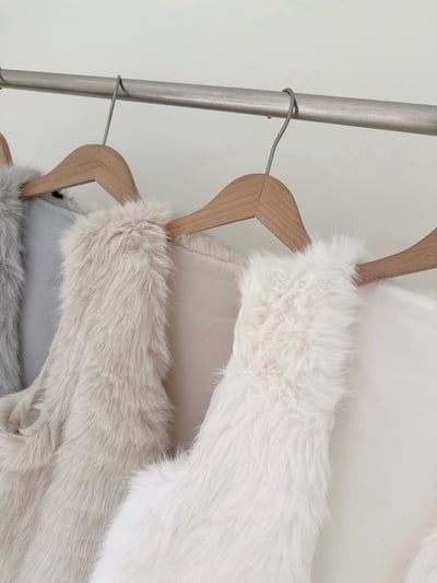 質感毛毛短版背心3