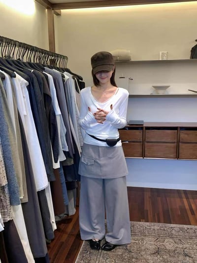 V領鈕扣蕾絲拼接假兩件長袖上衣3