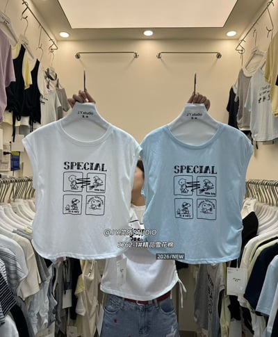 卡通四格背心上衣3