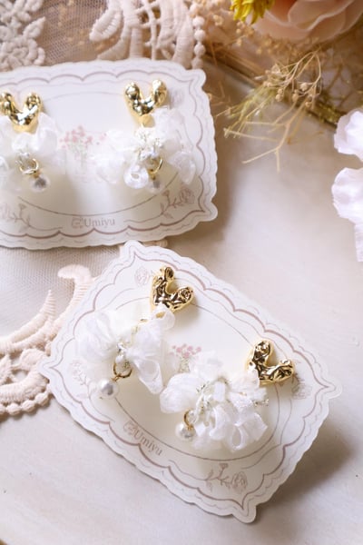 《白紗心語耳環》2