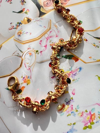 MONNALUNA-Crystal Cascade1