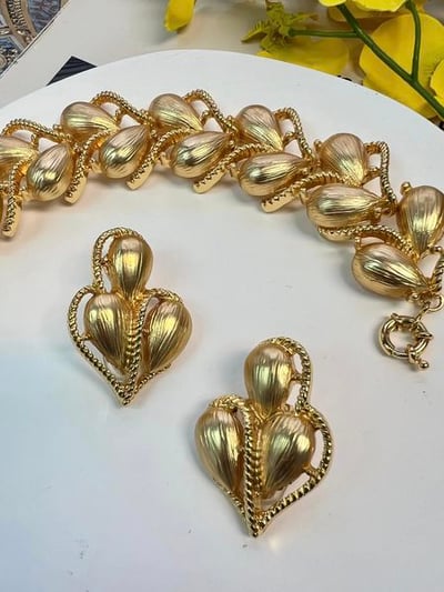 金色雨滴造型項鍊/耳夾/手鍊1