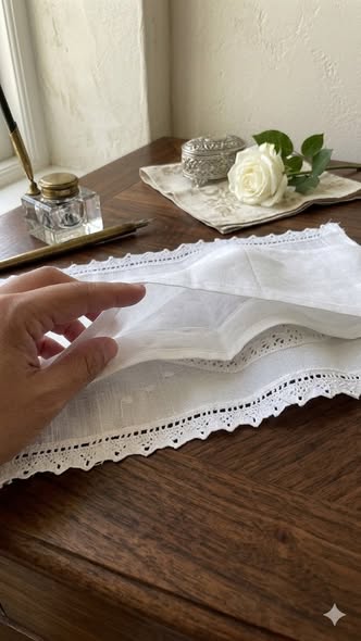 手作刺繡蕾絲掛式面紙套4