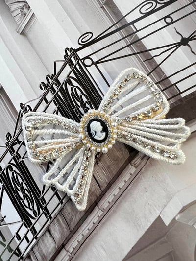 正韓飾品-古典仕女蝴蝶結髮夾3