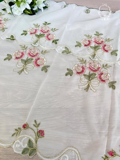 刺繡玫瑰花園門簾1