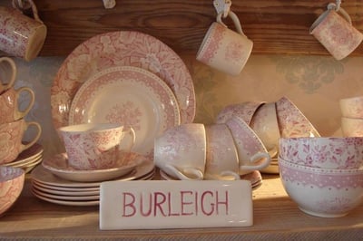 英國伯利亞洲粉玫瑰餐具系列2