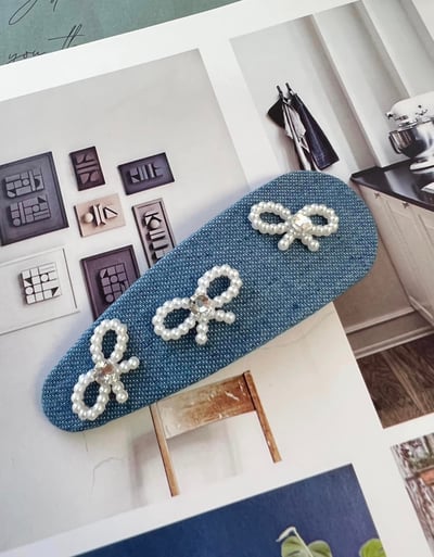 正韓飾品-串珠小蝴蝶結布面髮夾2