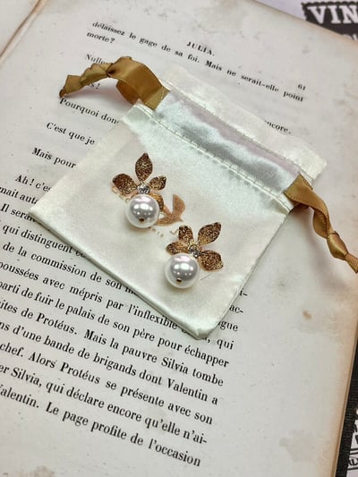 C&J 珍珠垂墜耳環7