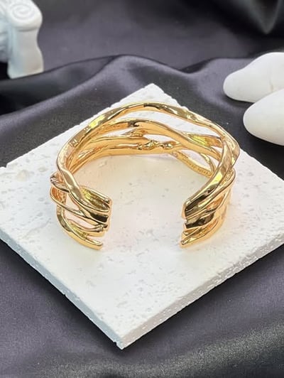 C&J金色鏤空手環2