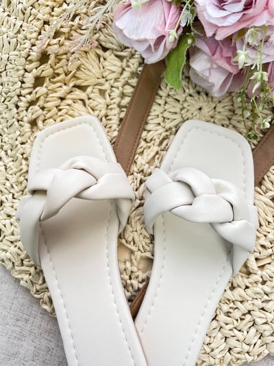 時尚皮革扭結涼鞋2