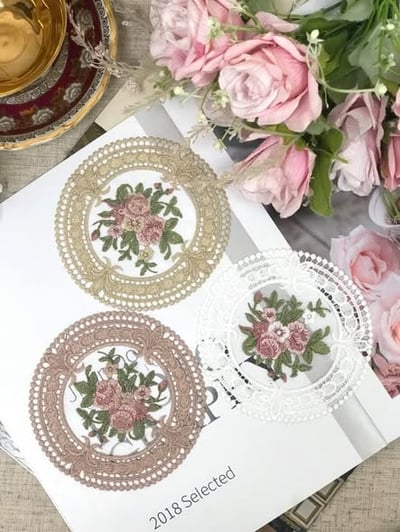 花卉刺繡蕾絲小圓墊/杯墊(3入組)3