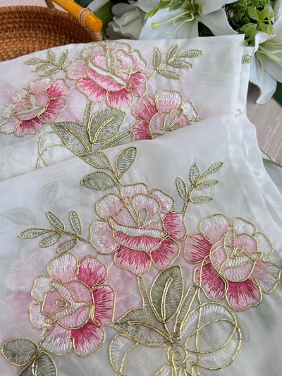 刺繡玫瑰花園門簾6