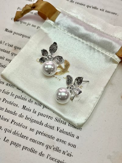 C&J 珍珠垂墜耳環5