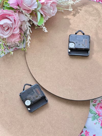 Isabelle Rose系列-木質玫瑰掛鐘5