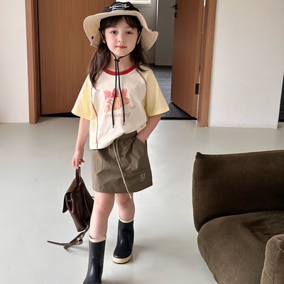 撞色拼袖甜點短版上衣1