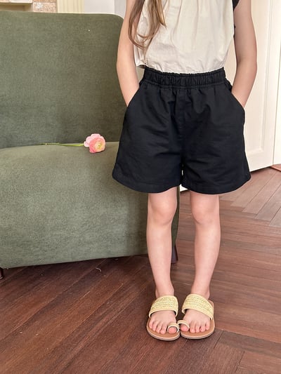 百搭素色口袋短褲4
