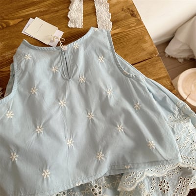 刺繡小花蕾絲雕花套裝8