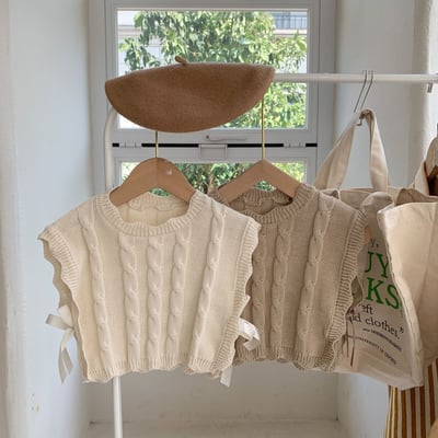 側綁帶花邊外搭背心-杏 尺寸1202