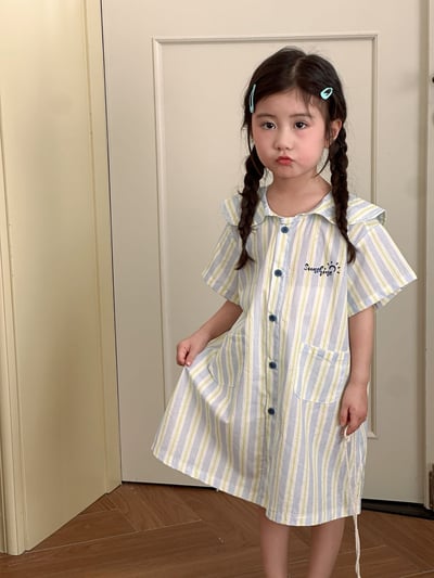 條紋翻領洋裝/套裝3