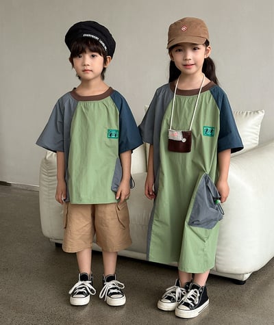 戶外風個性拼接親子裝2