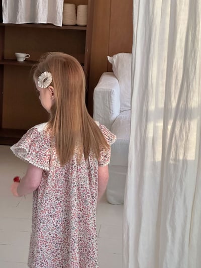 碎花蕾絲領洋裝6