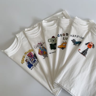 簡約白色圖案T恤9