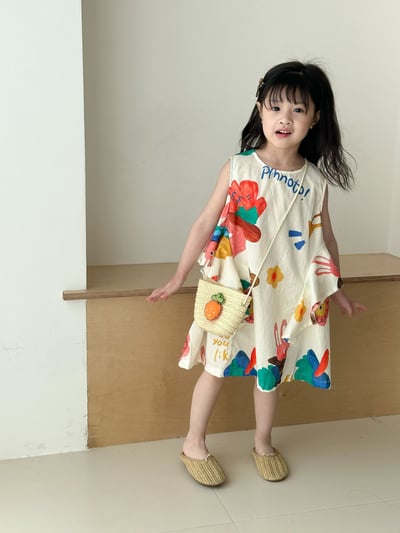 童趣繽紛荷葉背心洋裝6