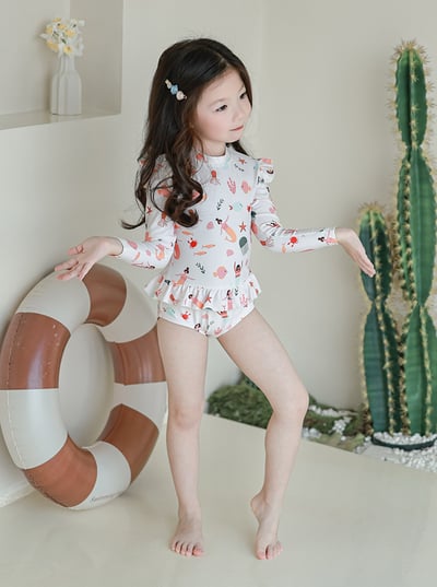 女童花邊防曬泳衣含泳帽7