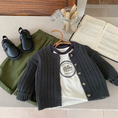 小山丘拼袖休閒上衣4