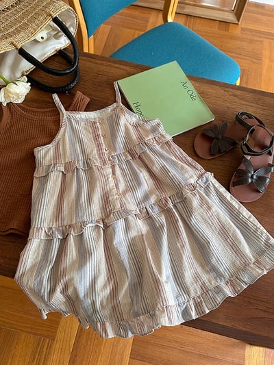 森系層次感吊帶裙6