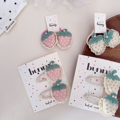 小草莓布藝髮夾髮圈1