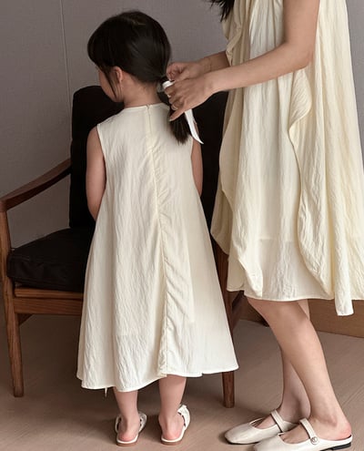 不規則層次無袖母女洋裝7